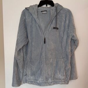 Columbia Baby Blue Light Gray Textured Fuzzy Pullover